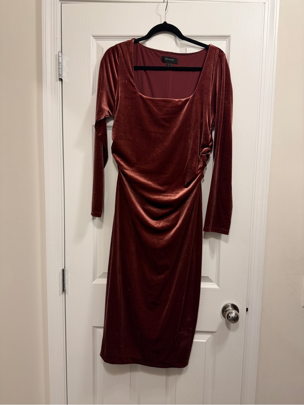 Banana Republic Wine Velvet Ruched Long-Sleeve Midi Dress